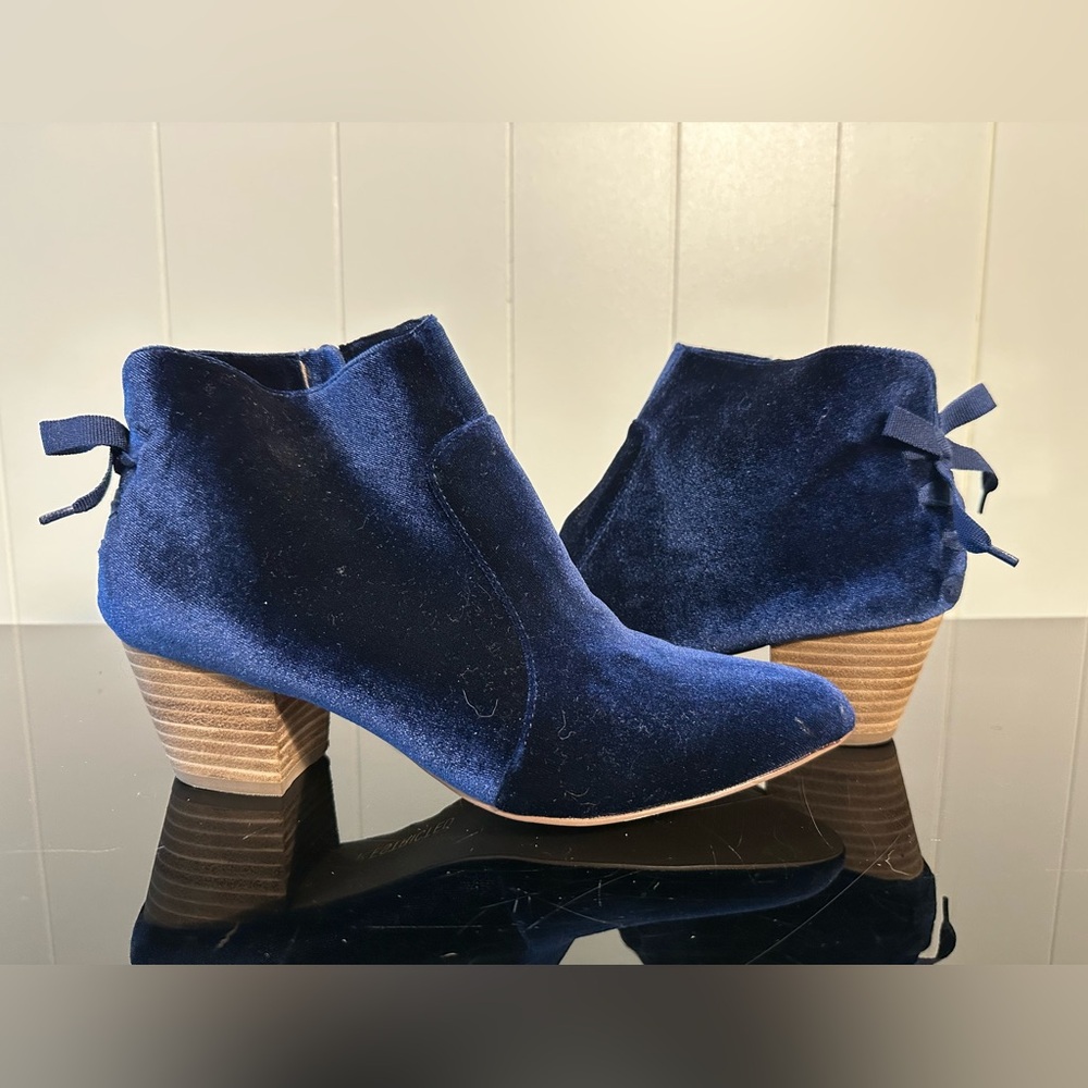 Restricted Blue Velvet Ankle Booties | Size 7.5 | NWOT
